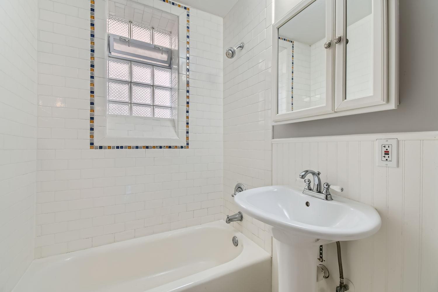 4701 Grand Avenue S Unit: 5