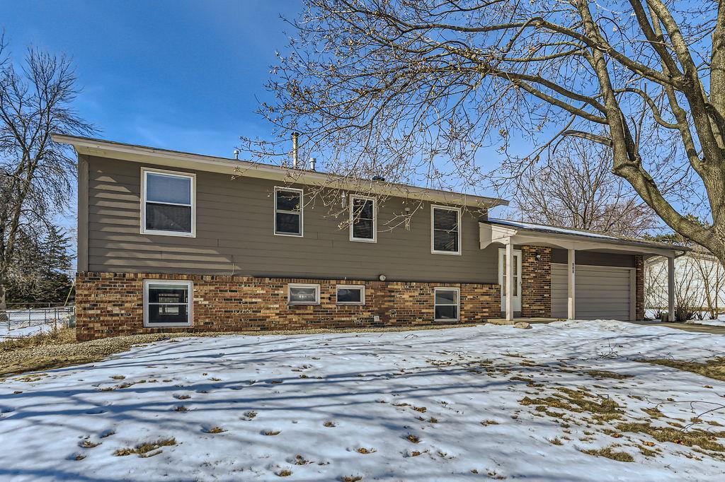 888 Mcintosh Drive