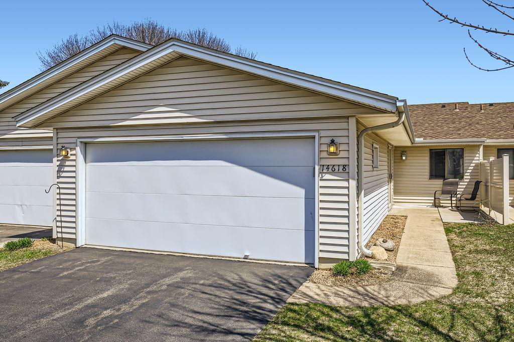 14618 Embry Path
