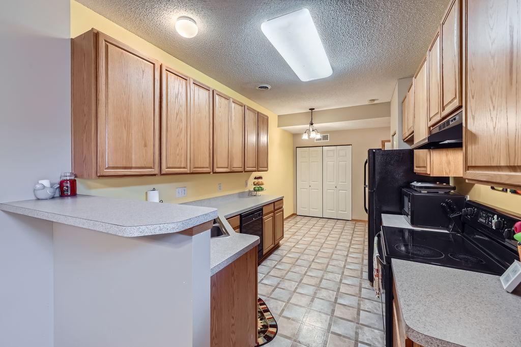 11182 204th Street W Unit: 908