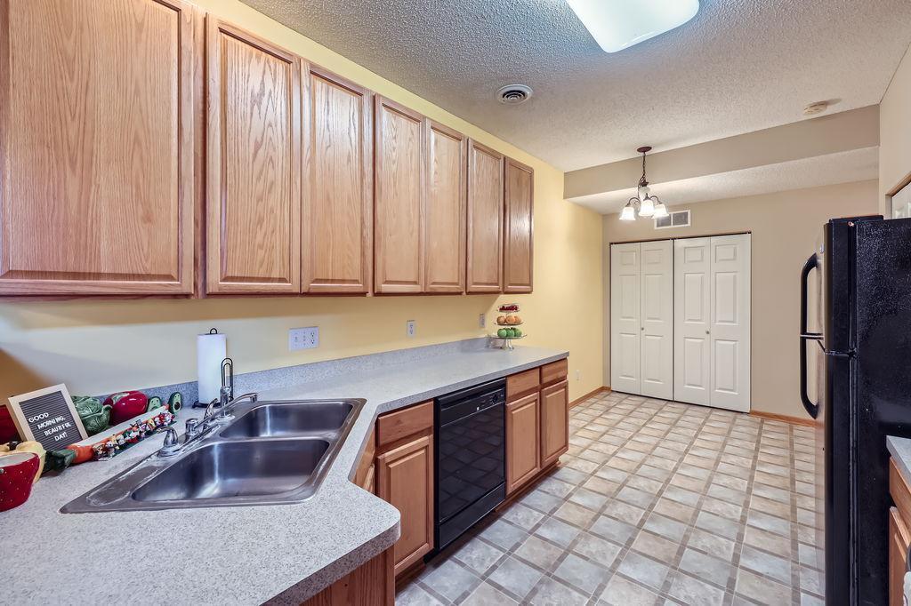 11182 204th Street W Unit: 908
