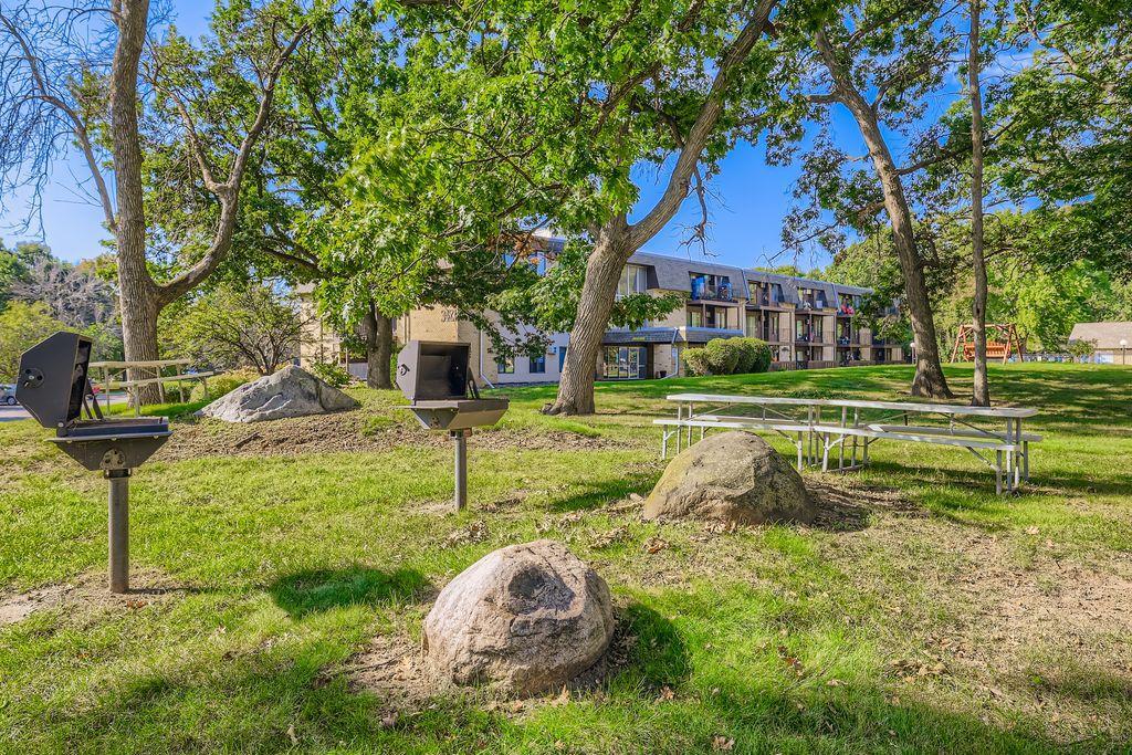 3461 Kent Street Unit: 1002