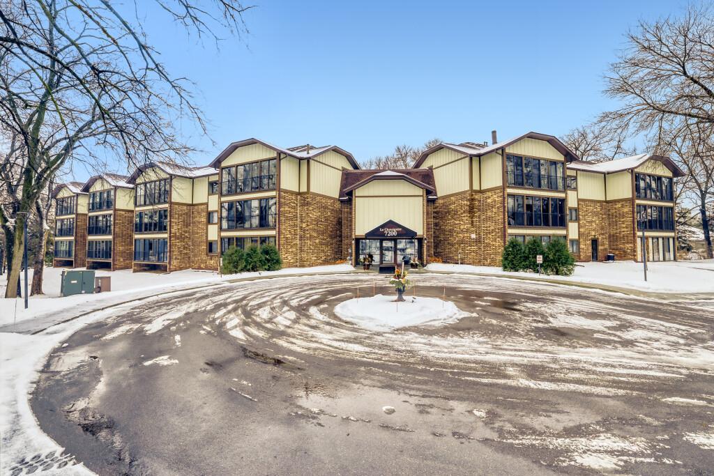 7200 Cahill Road Unit: 104