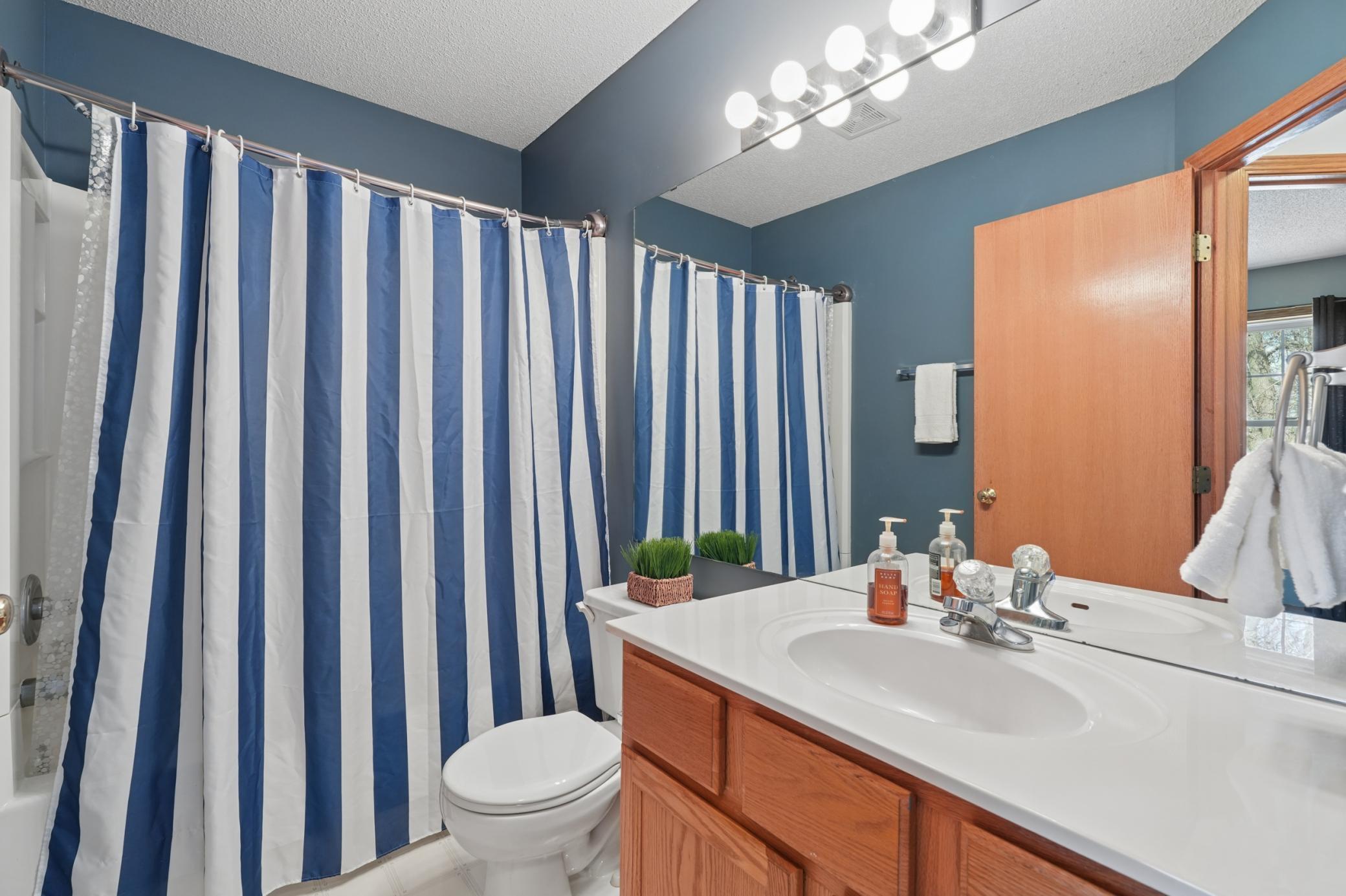 17352 Homestead Trail