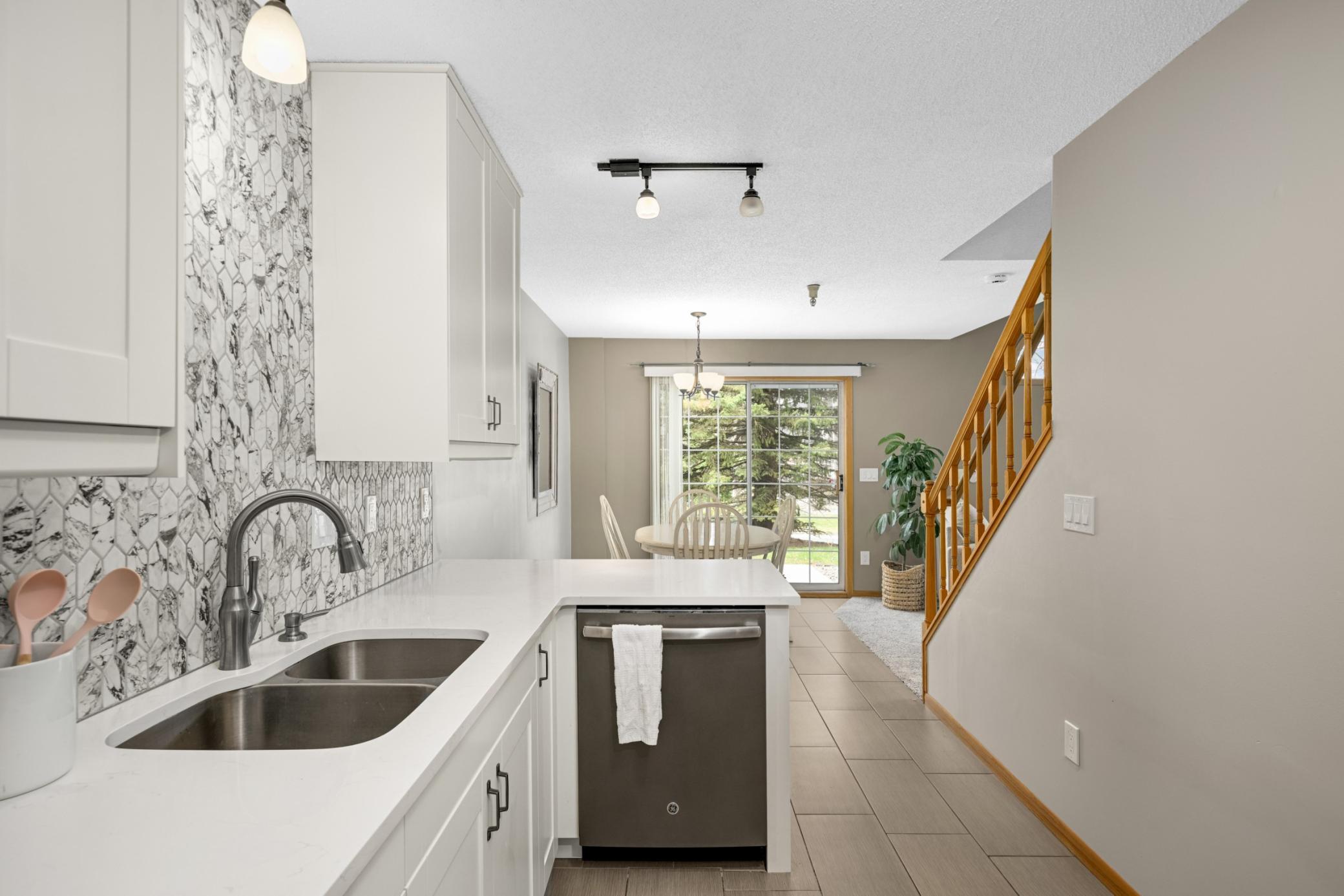 18081 Settlers Way