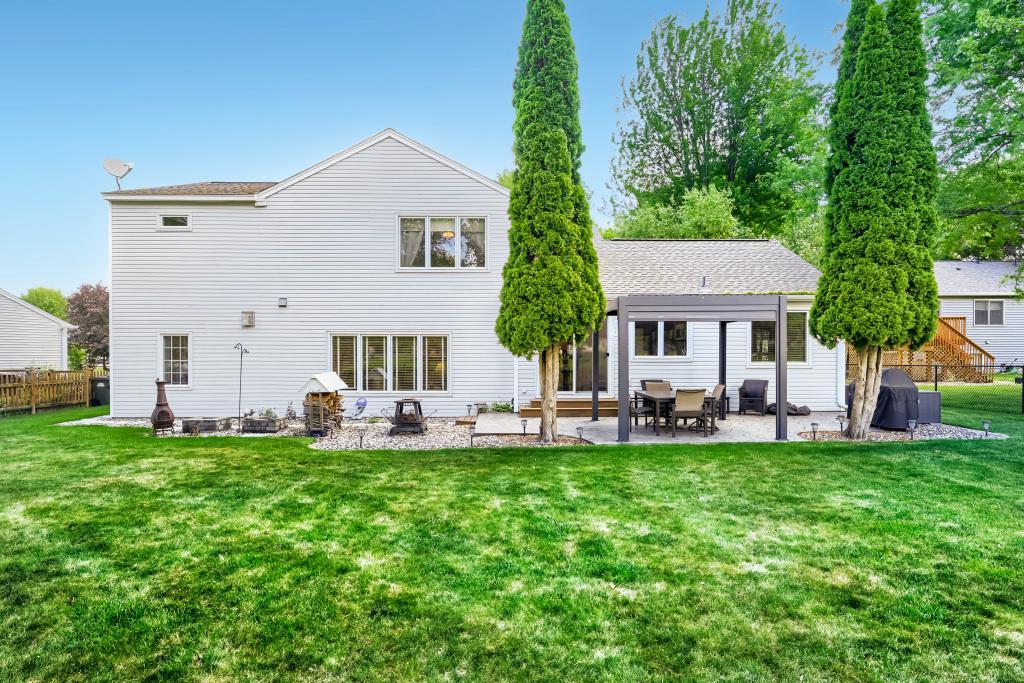 17411 Honeysuckle Court