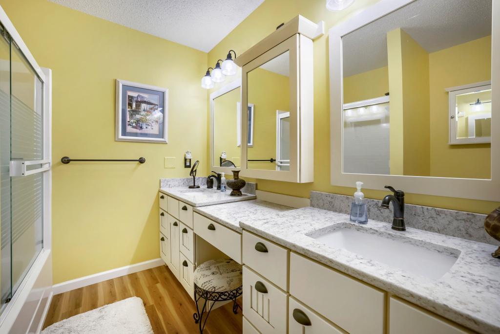 17411 Honeysuckle Court