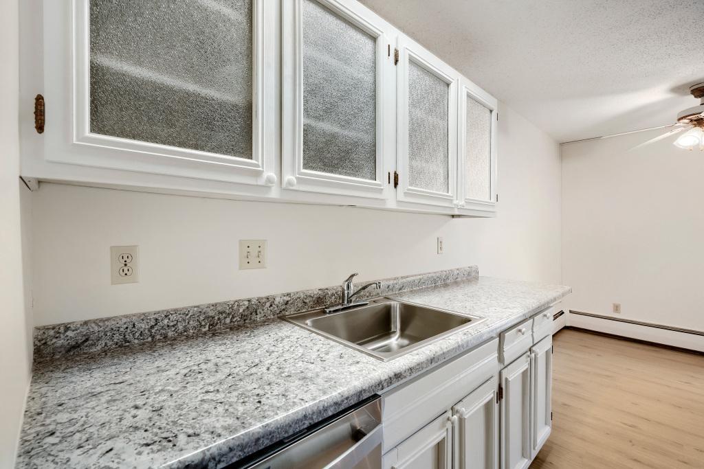 708 Old Settlers Trail Unit: 2