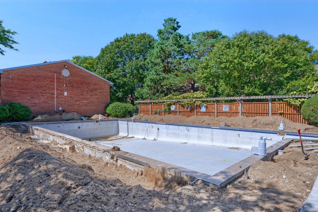 708 Old Settlers Trail Unit: 2