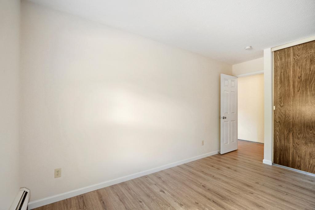 708 Old Settlers Trail Unit: 2