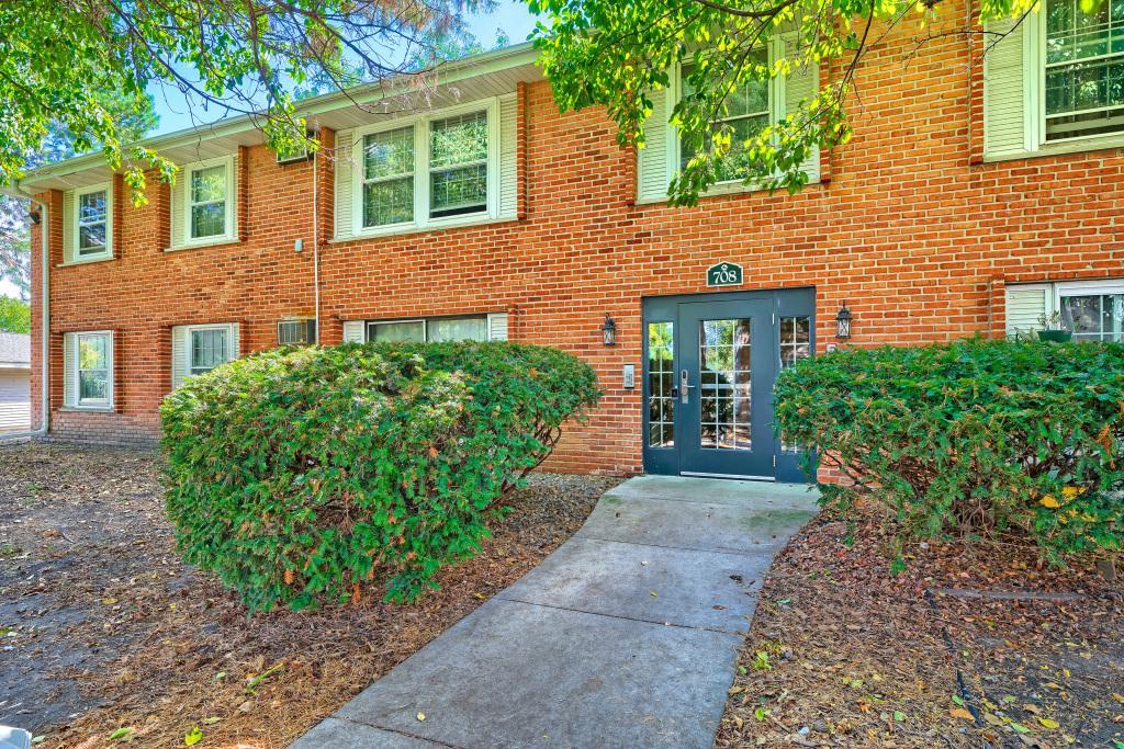708 Old Settlers Trail Unit: 2