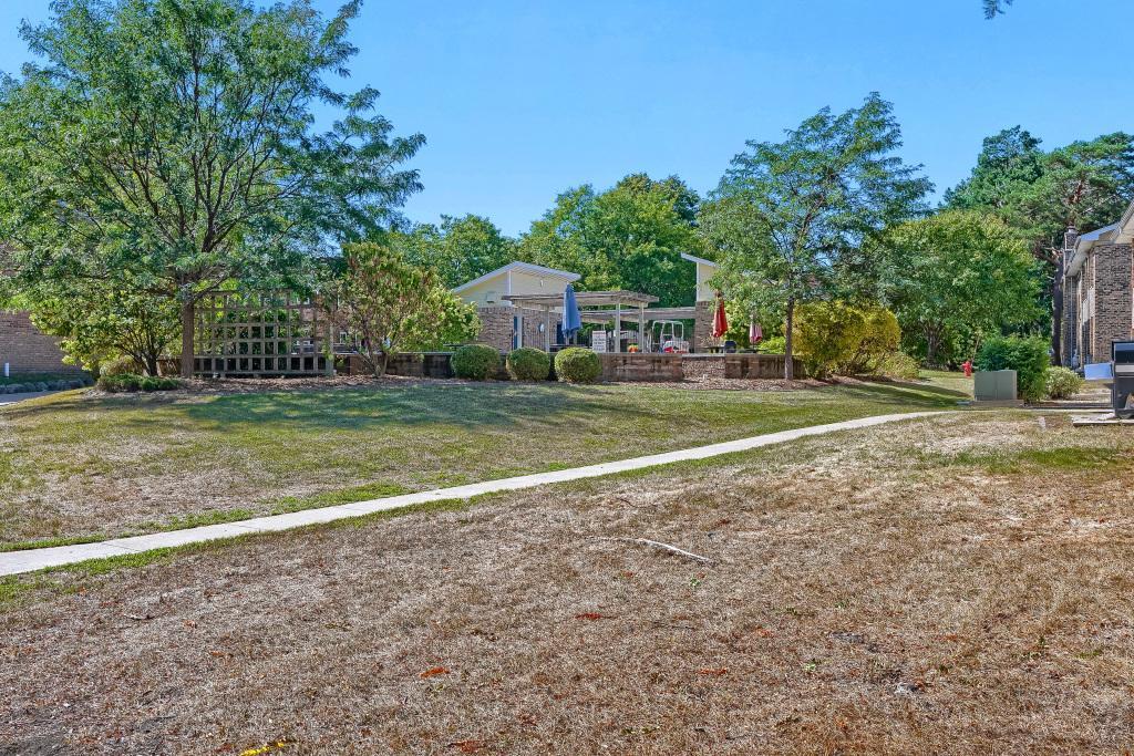 708 Old Settlers Trail Unit: 2