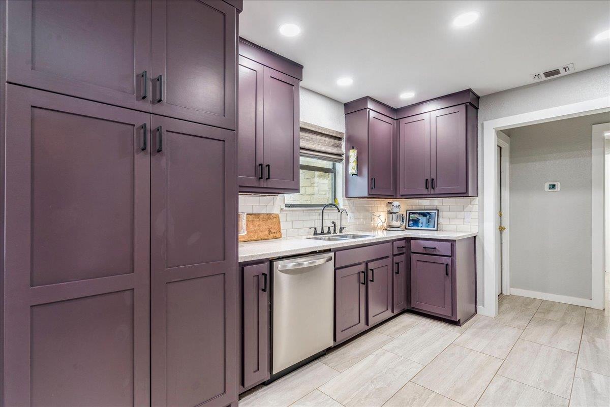 104 Clear Springs RD