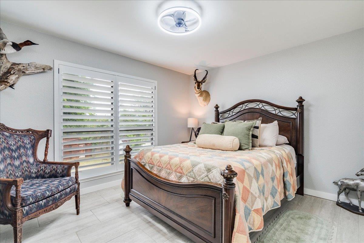 104 Clear Springs RD