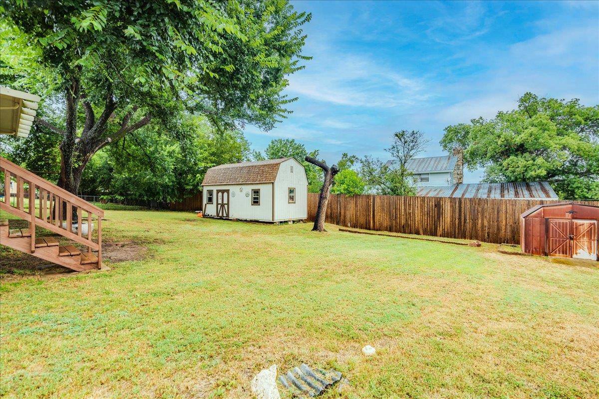 104 Clear Springs RD