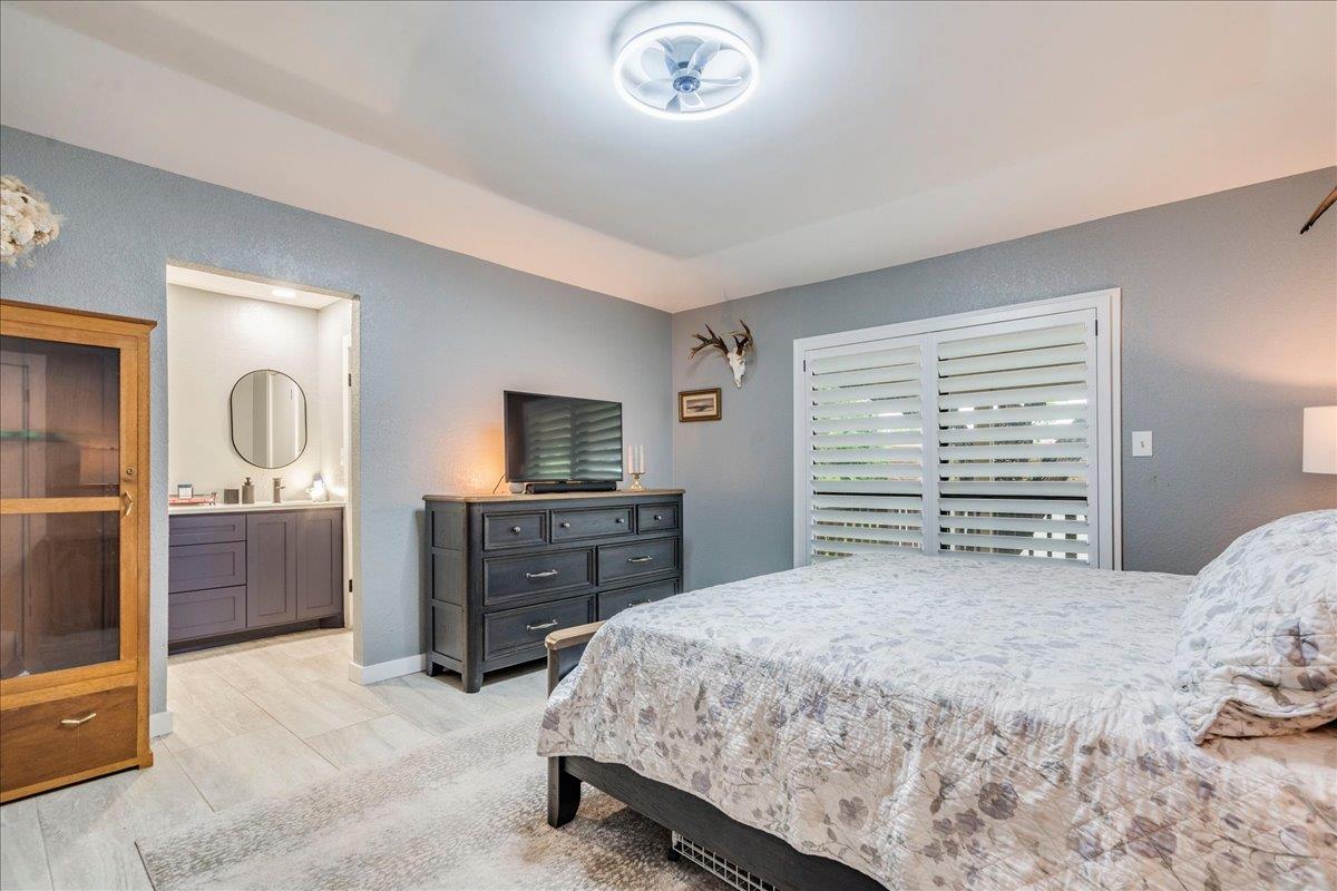 104 Clear Springs RD