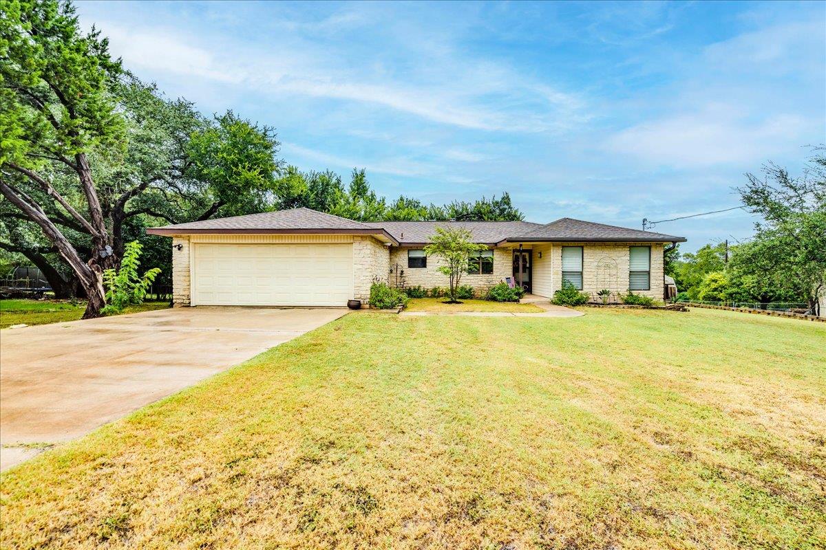 104 Clear Springs RD
