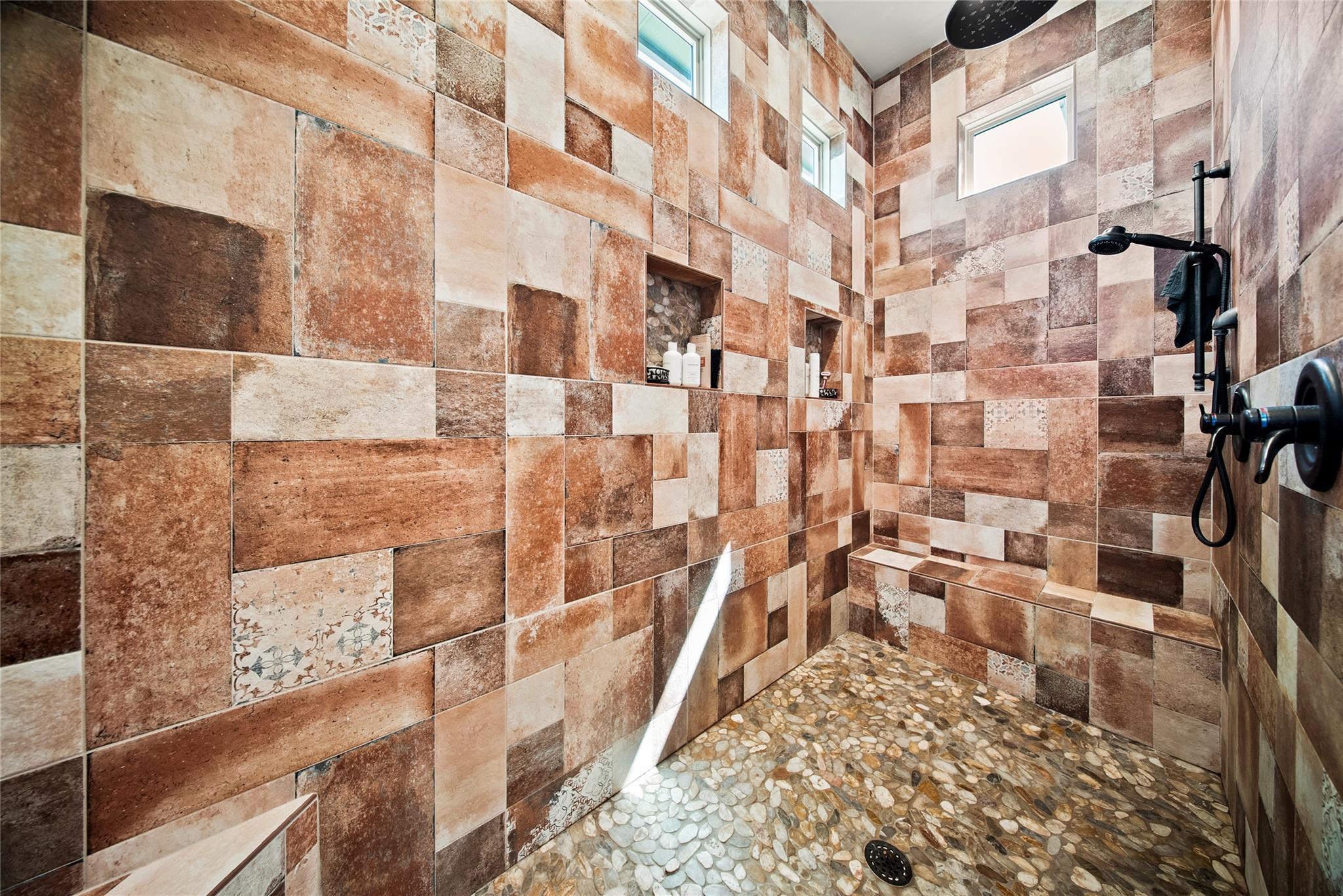 113 Taylor Creek WAY