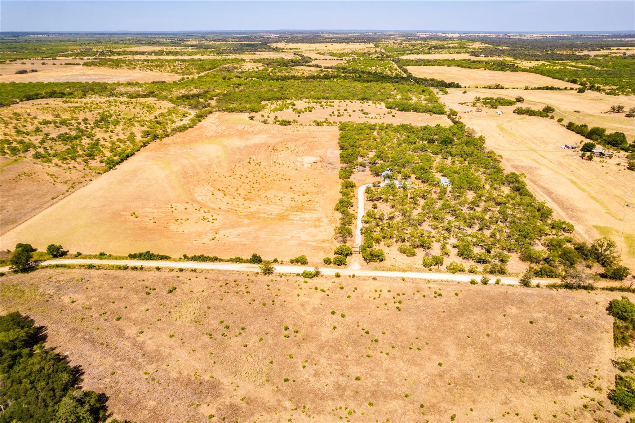 1099 County Road 247, Rochelle