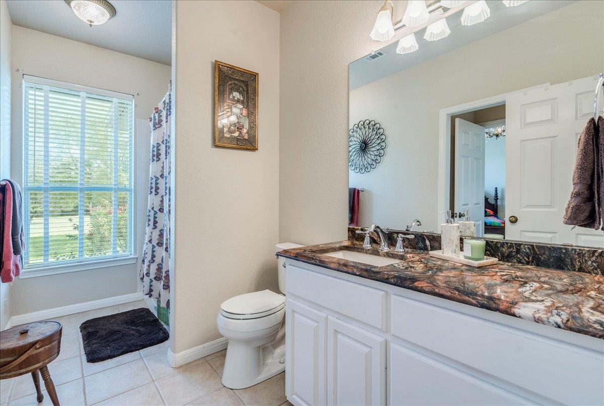 264 N Showhorse DR, Liberty Hill