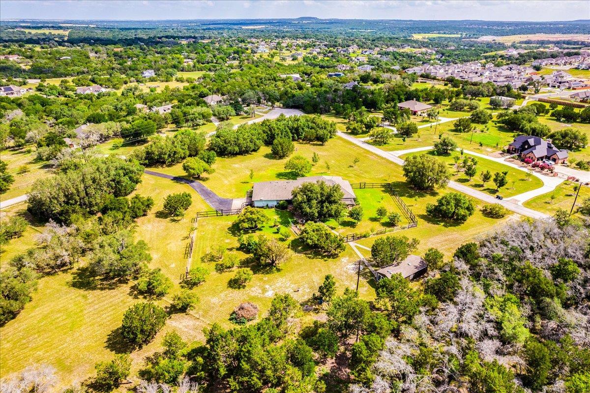 264 N Showhorse DR, Liberty Hill