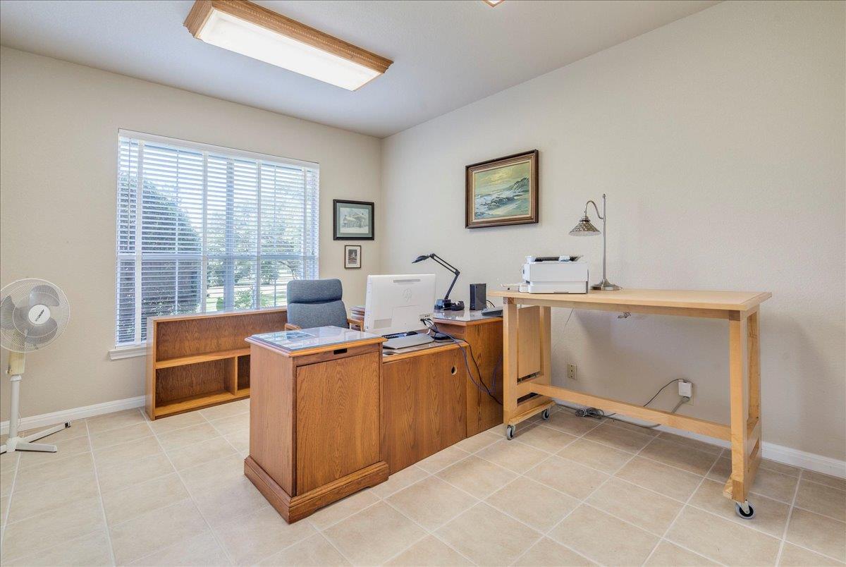 264 N Showhorse DR, Liberty Hill