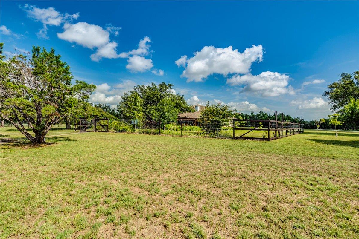 264 N Showhorse DR, Liberty Hill