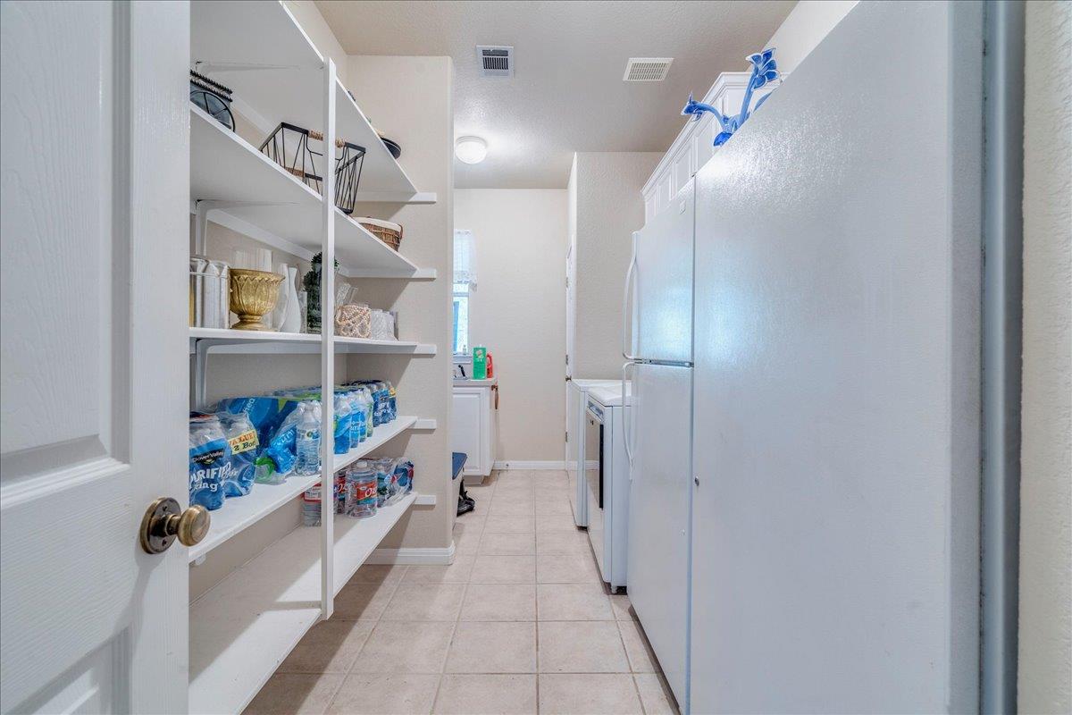 264 N Showhorse DR, Liberty Hill