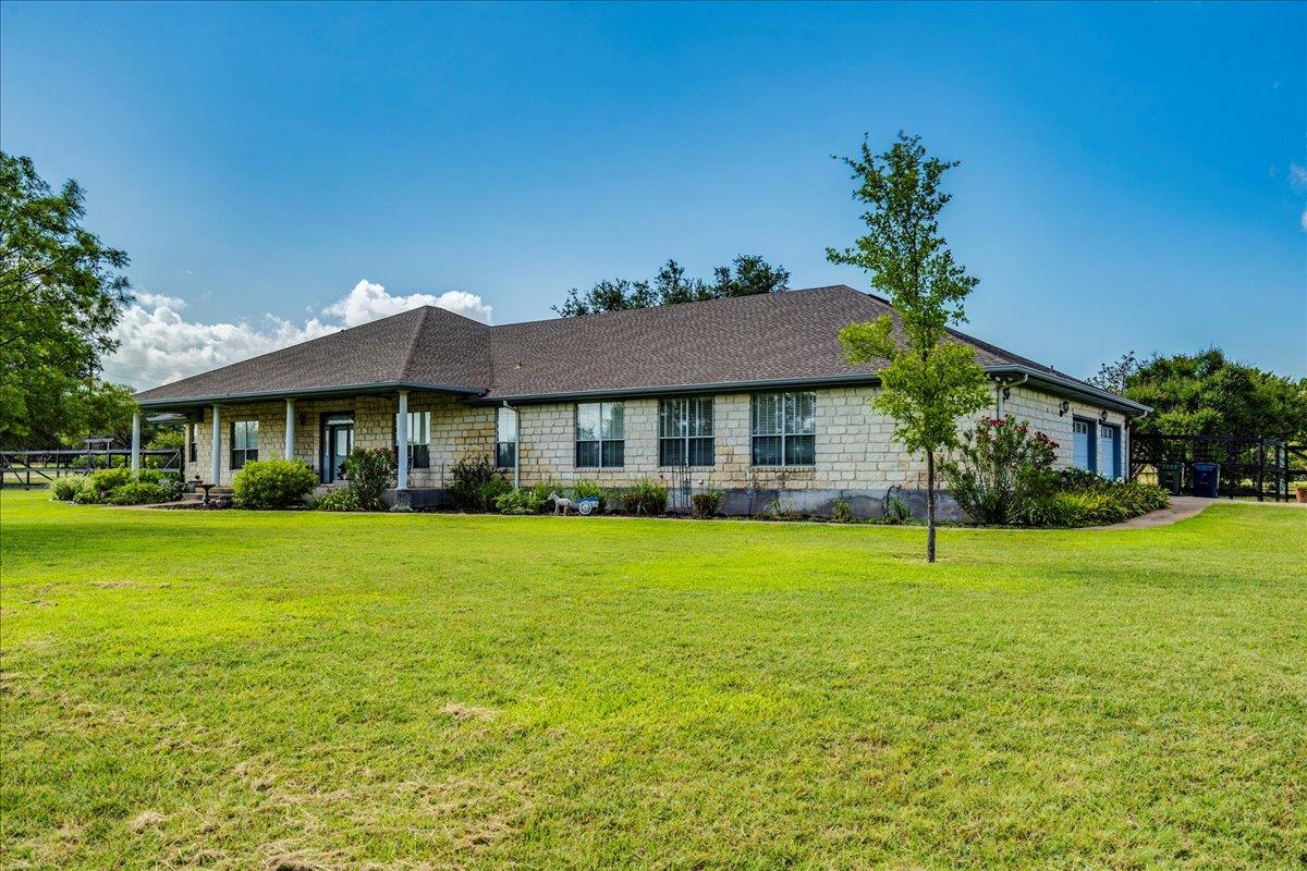 264 N Showhorse DR, Liberty Hill