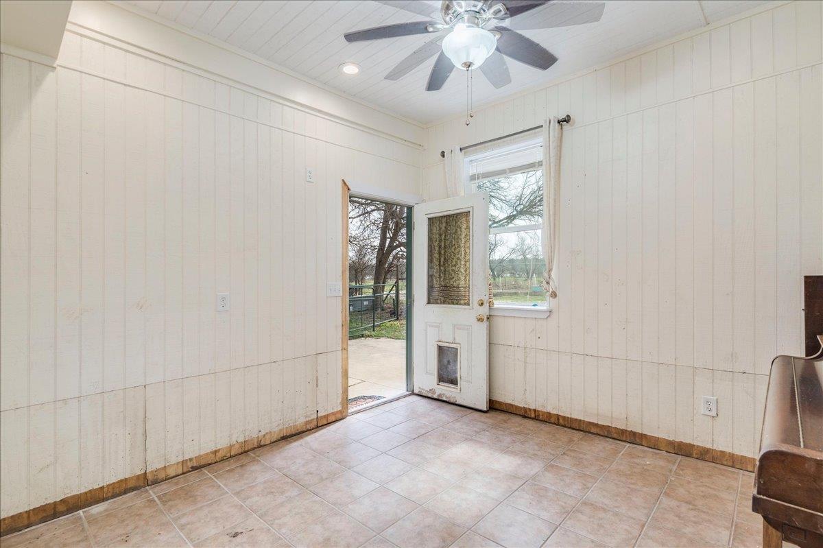 1409 Orchard DR