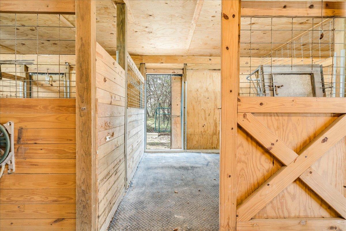 1409 Orchard DR