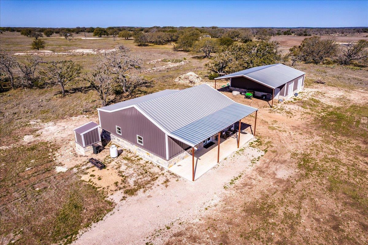 306 Blackbuck Ridge DR, Lampasas