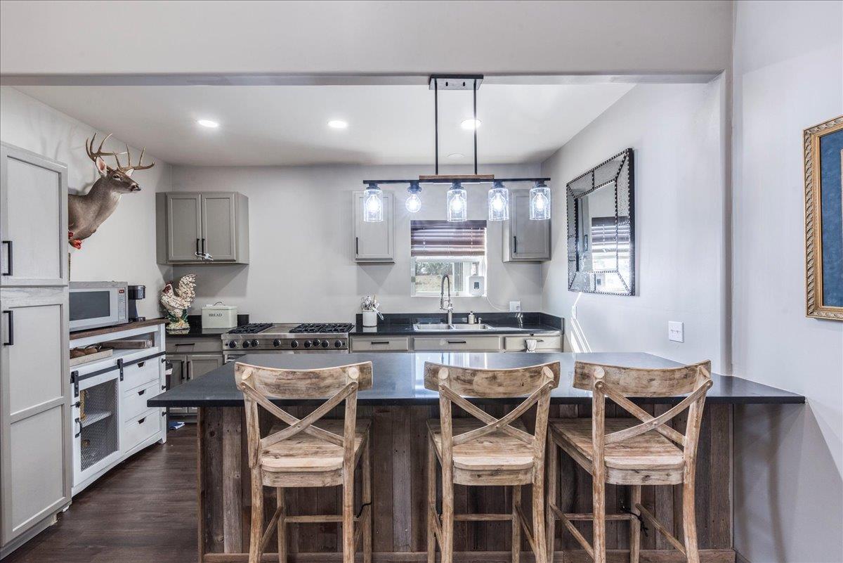 306 Blackbuck Ridge DR, Lampasas