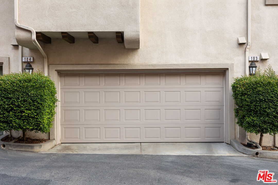 710 S San Fernando Blvd Unit: 104