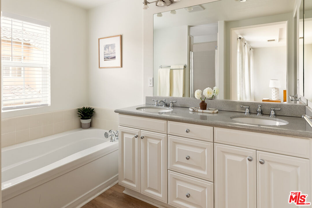 710 S San Fernando Blvd Unit: 104