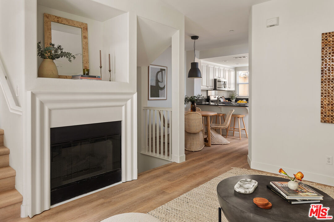 710 S San Fernando Blvd Unit: 104