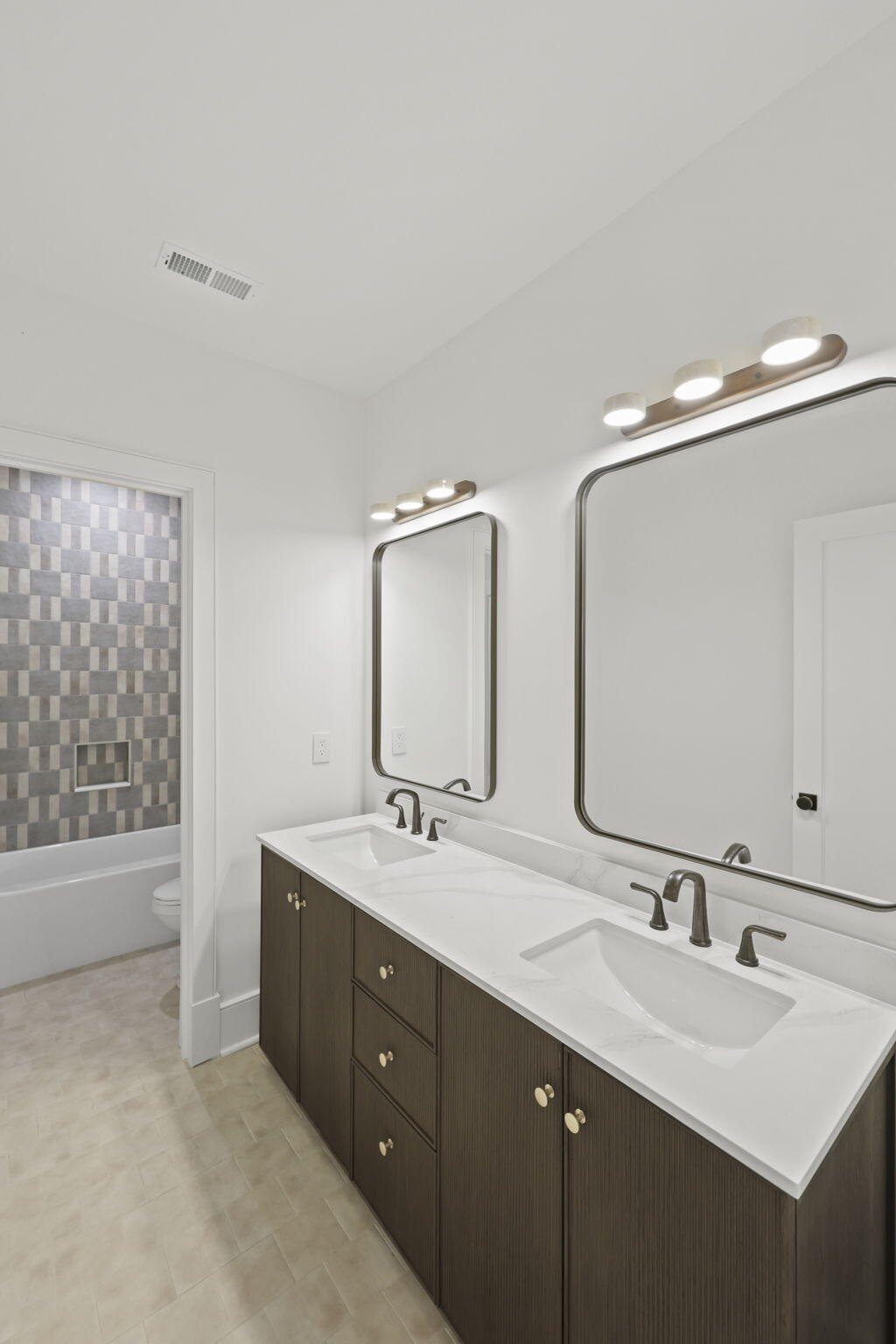 755 Adluh Street, Mount Pleasant