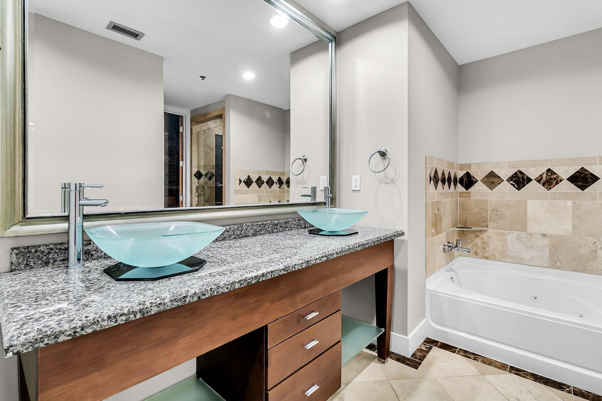 150 Bee Street # 415