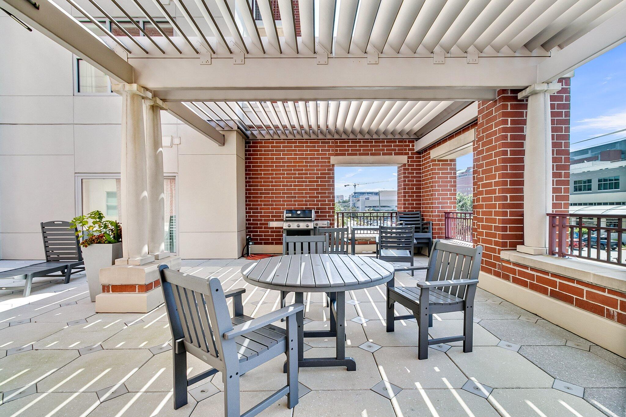 150 Bee Street # 415