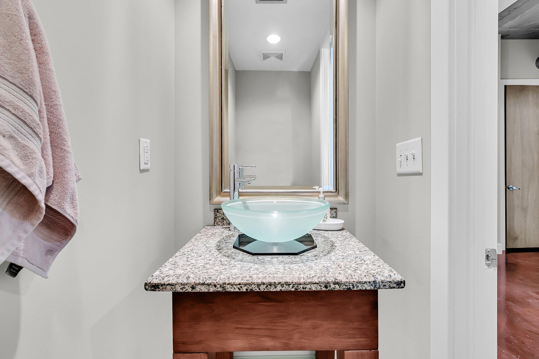 150 Bee Street # 415