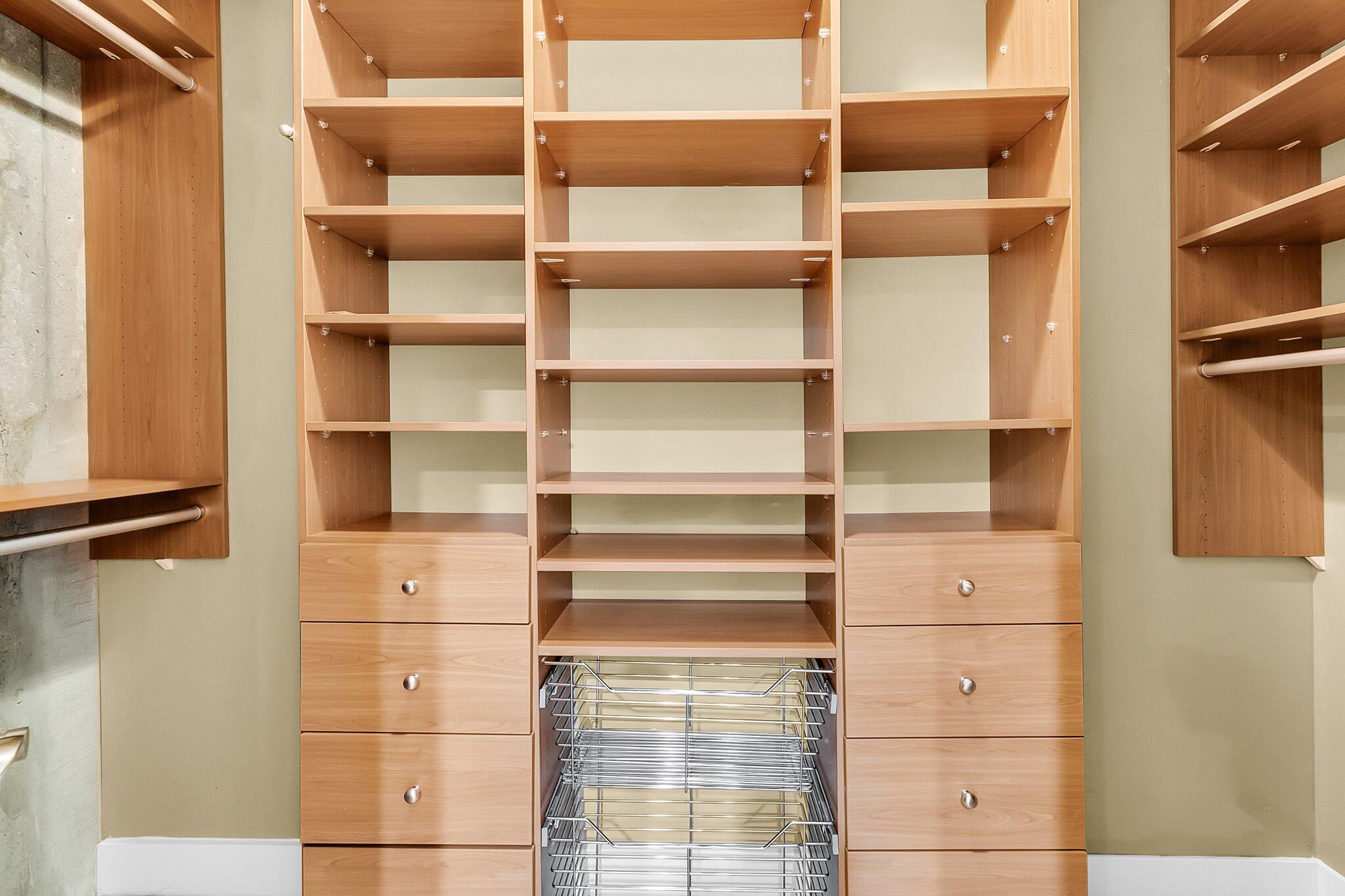 150 Bee Street # 415