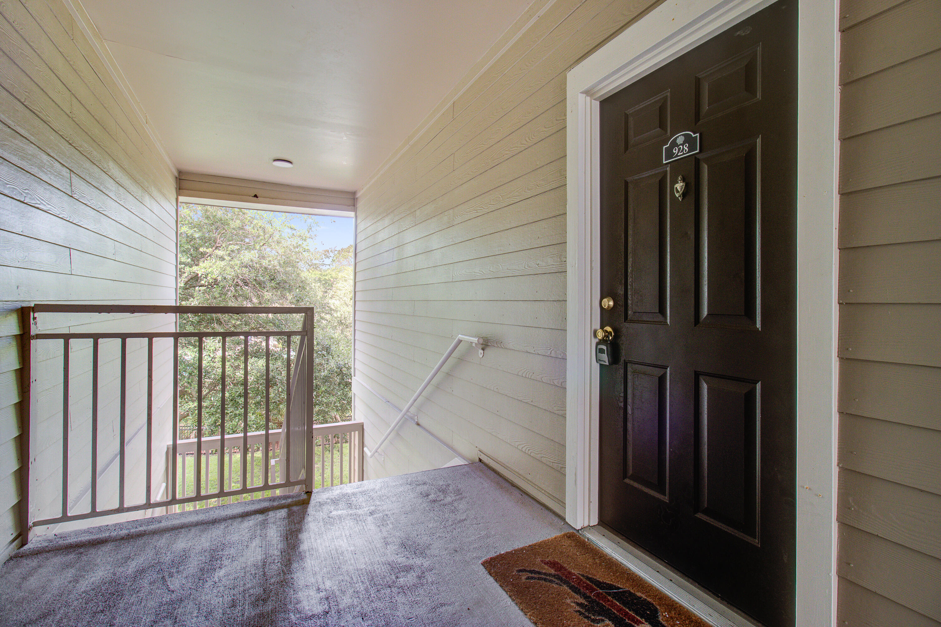 1600 Long Grove Drive Drive Unit 928