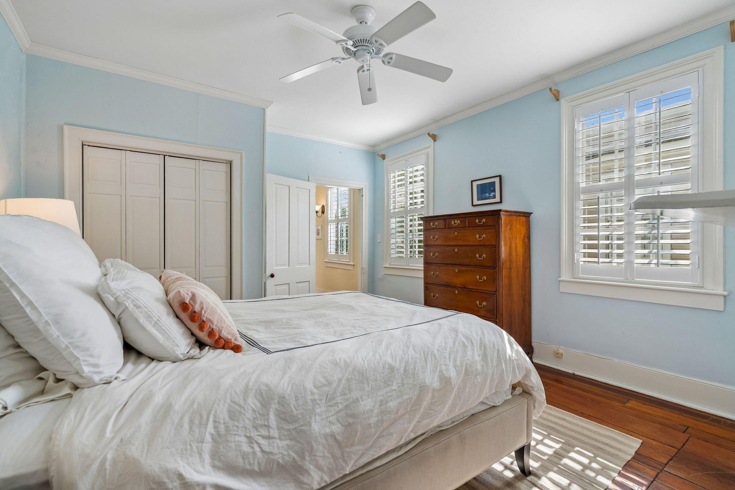8 Trumbo Street