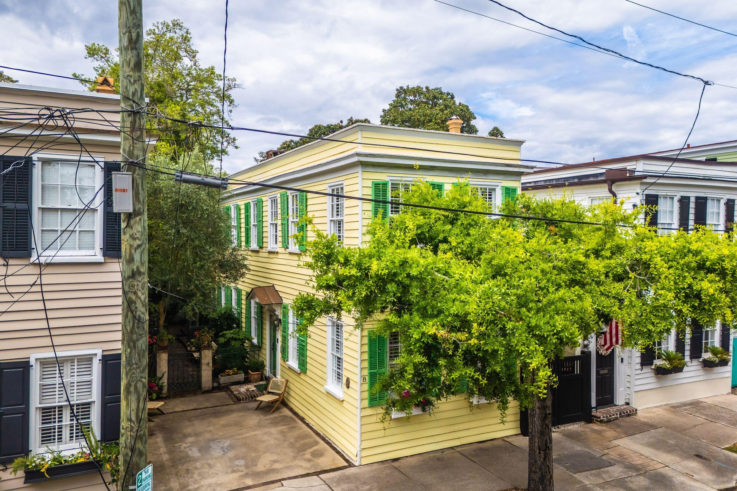 8 Trumbo Street