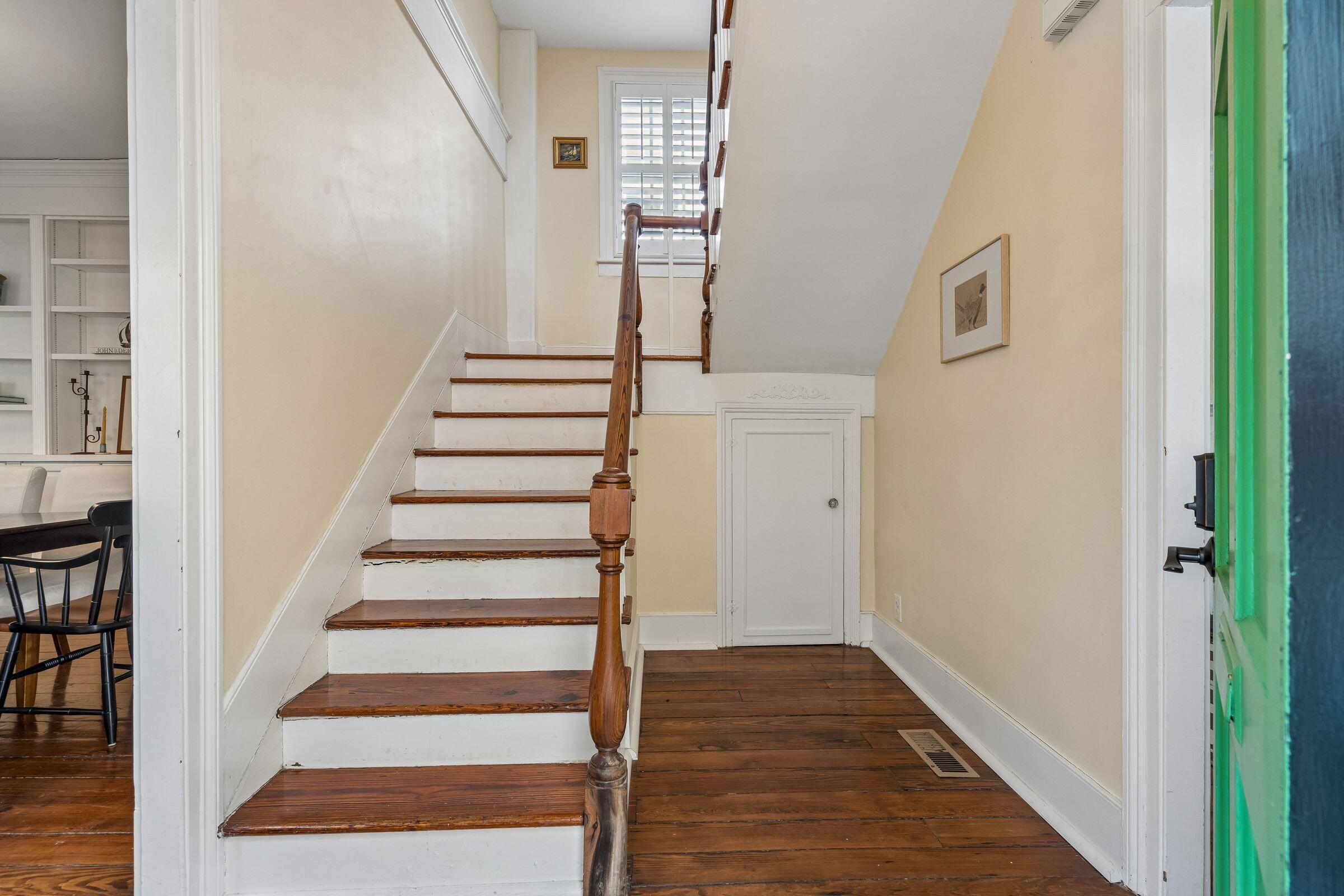 8 Trumbo Street