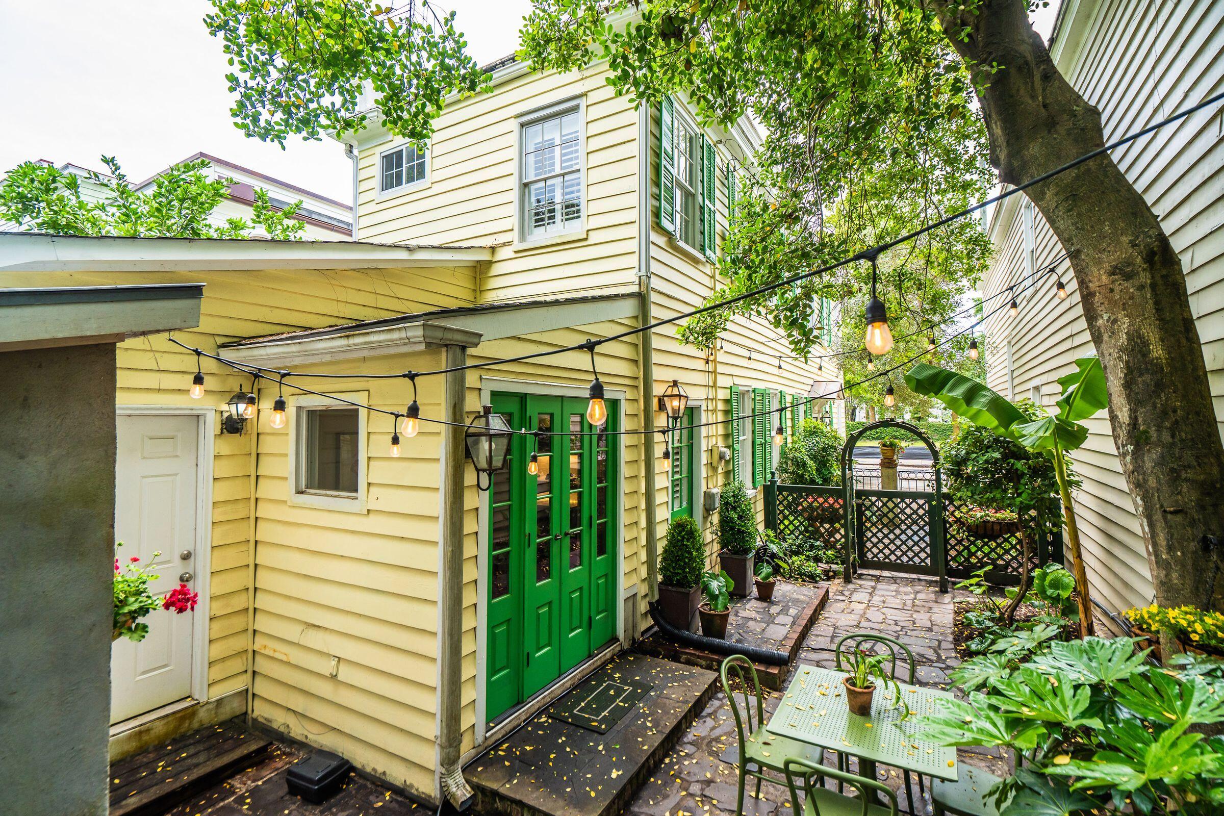 8 Trumbo Street