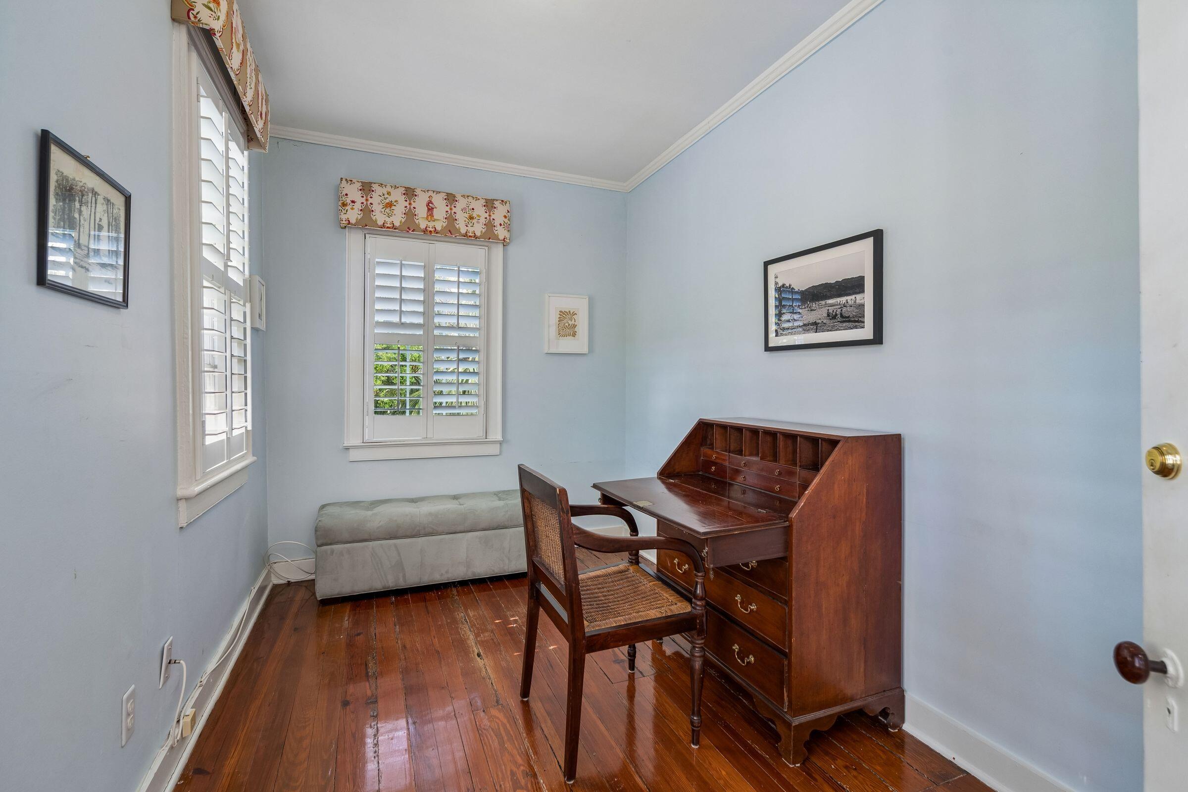 8 Trumbo Street
