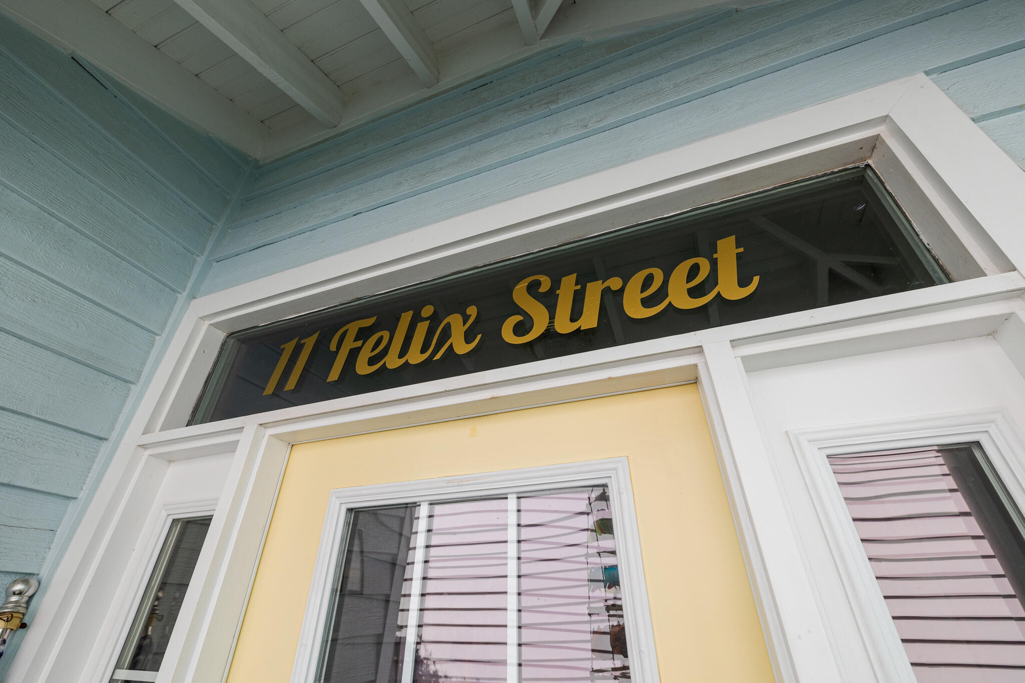 11 Felix Street