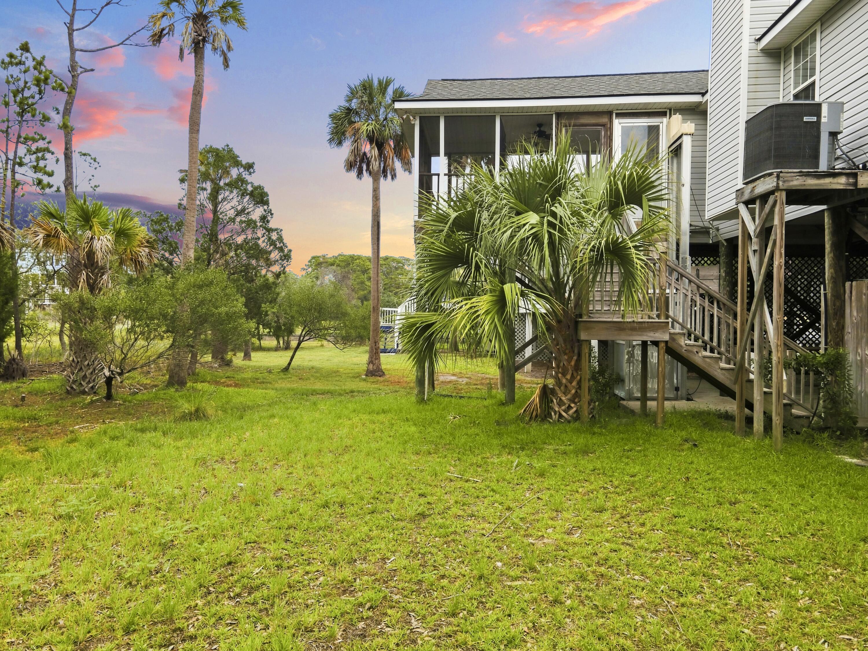 514 W Beach