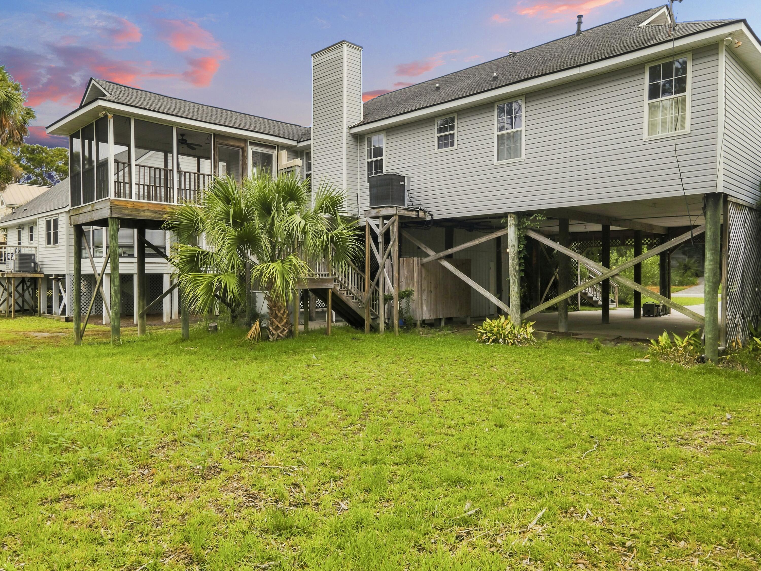 514 W Beach